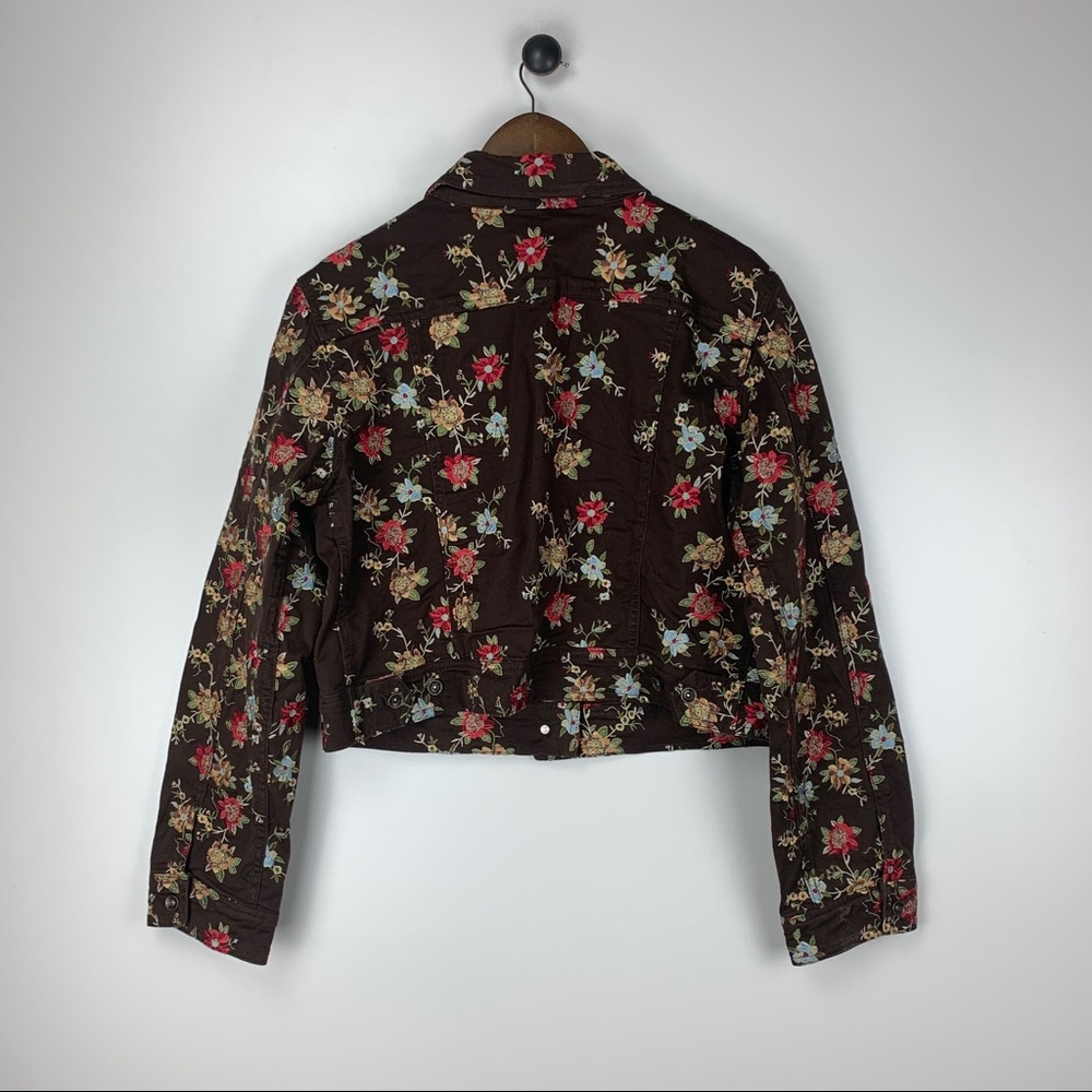 Harold’s denim jacket women’s no size tag, maybe medium brown w floral stitching